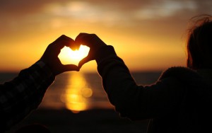 sunset-romance-heart